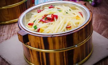 一品湘木桶饭加盟
