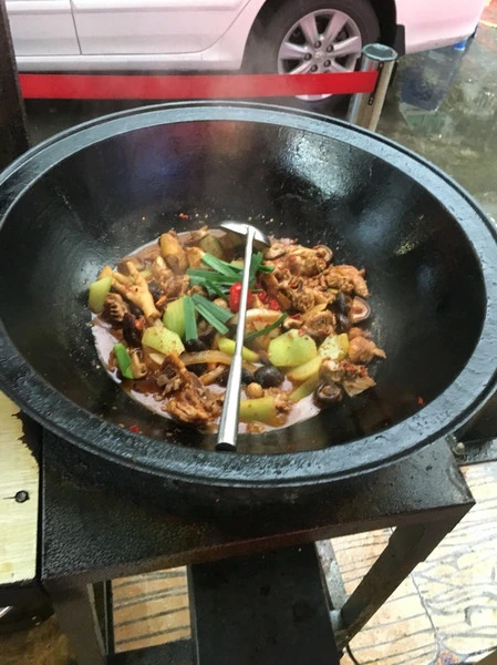 乡村柴火鸡加盟