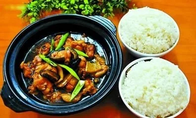 小厨黄焖鸡加盟优势 小厨黄焖鸡加盟优势