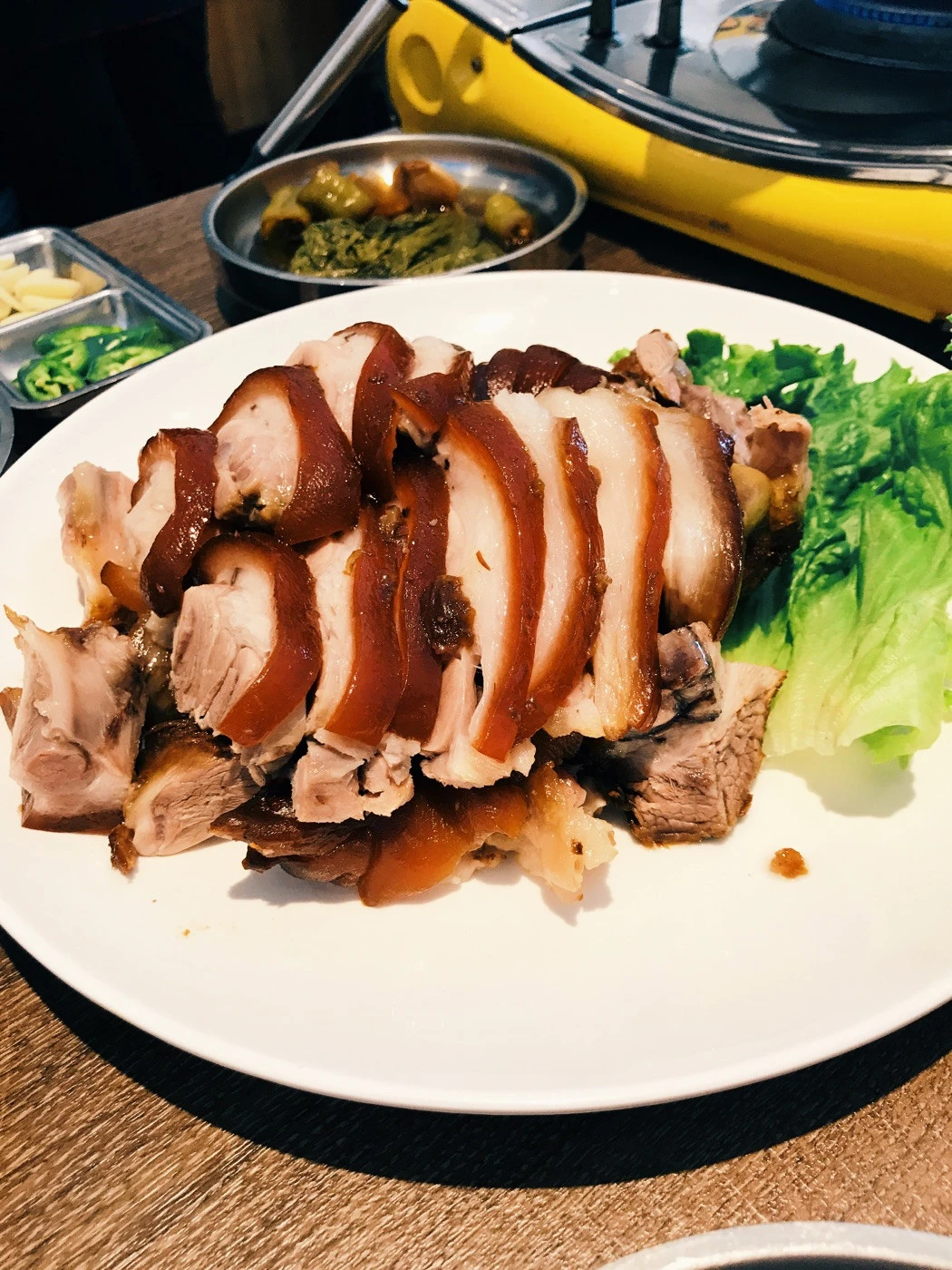 金草帽炭火烤肉加盟
