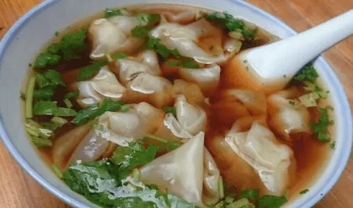 普通馄饨店利润高吗？这还用说？当然高！