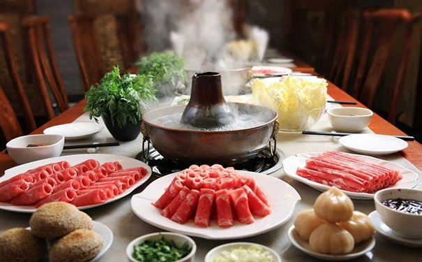 我开旋转小火锅的日子,开旋转小火锅经历