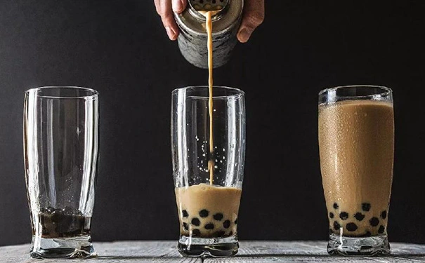 毛利百分之八十！茶饮这块“大蛋糕”，你该怎么抢？