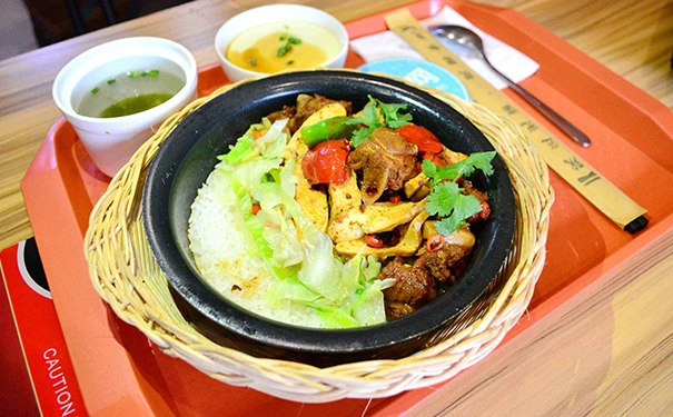 我开煲仔饭店的经历丰富了我的人生阅历