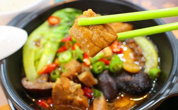 黄焖鸡米饭为什么那么赚钱？这五大原因不能不知！