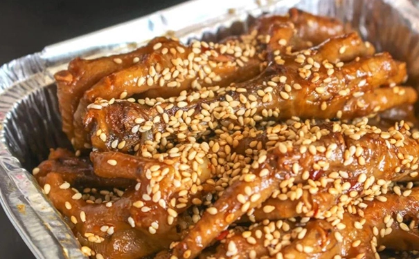 餐饮小吃店铺怎么选址更好？