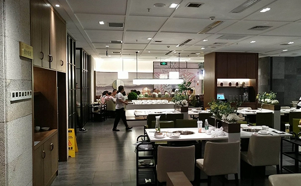 想开一家餐饮加盟店如何选择合适的品牌