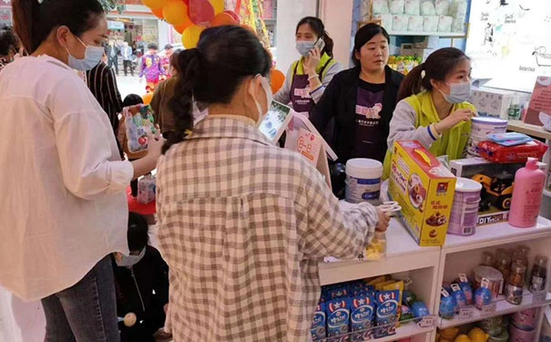 开母婴店一年赚70万 是真的吗？