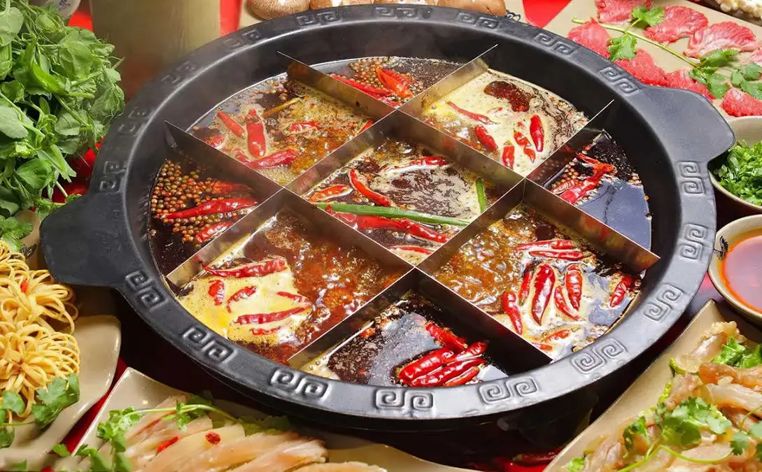 疫情再度侵袭,餐饮人如何自保? 疫情再度侵袭,餐饮人如何自保?