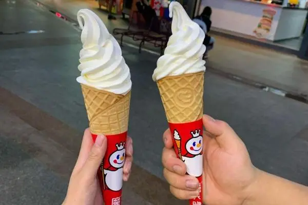 蜜雪冰城冰淇淋