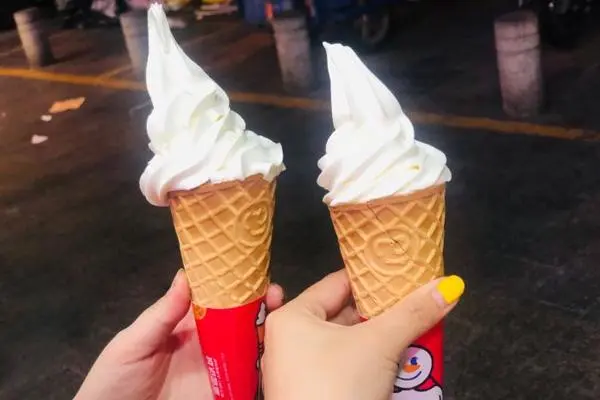 蜜雪冰城冰淇淋