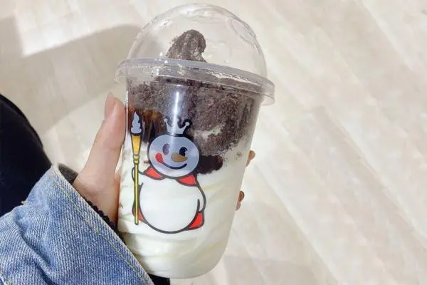 蜜雪冰城奶昔