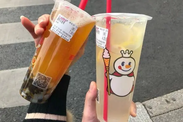 为何蜜雪冰城都在转让