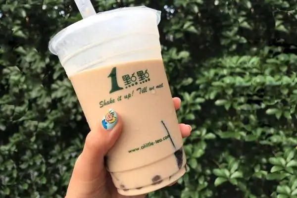 一点点奶茶前景