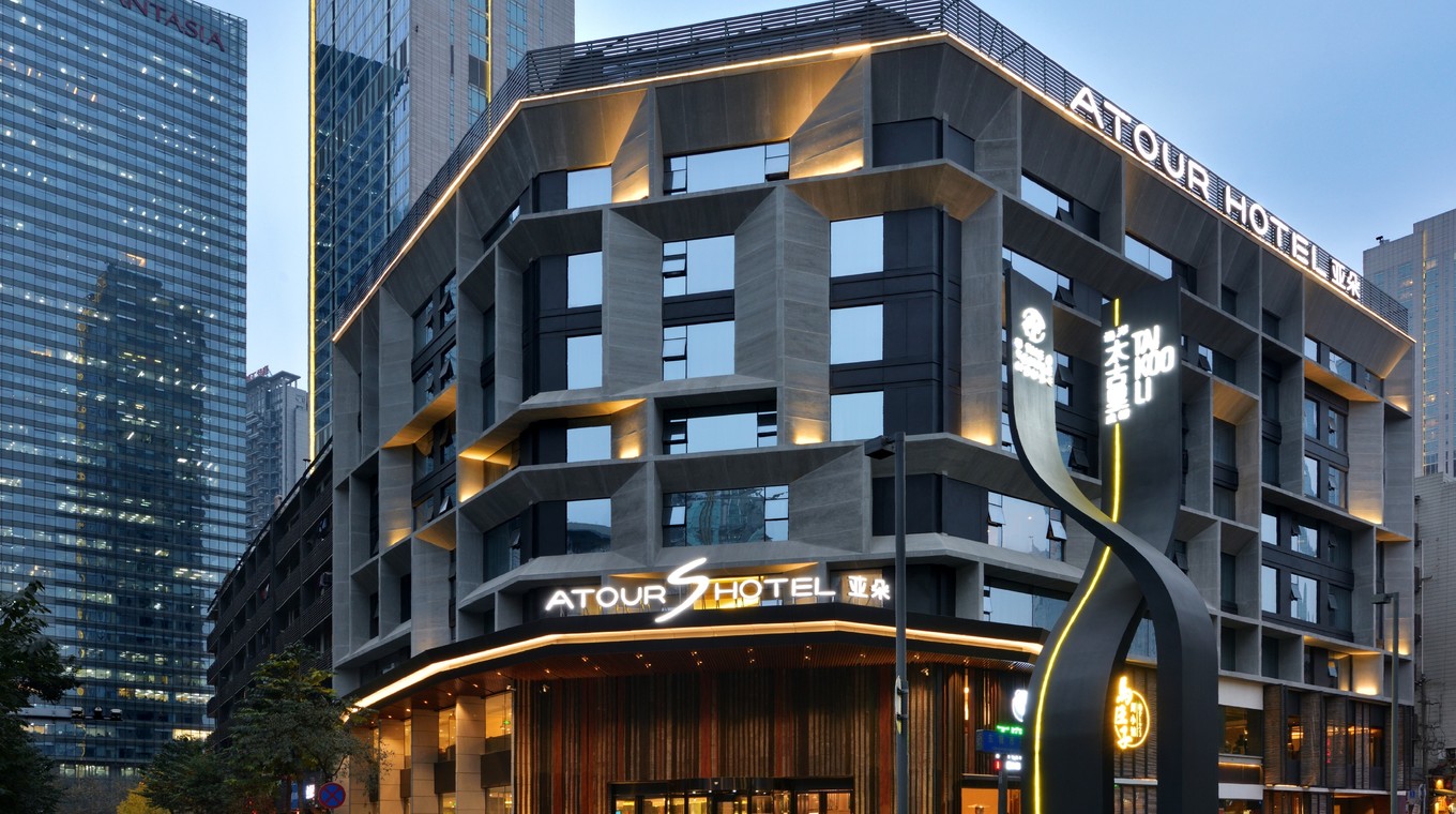 鄂尔多斯亚朵酒店是加盟还是代理