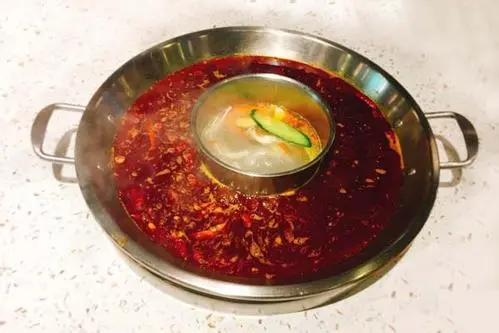 北家姓转转小火锅加盟条件 北家姓转转小火锅加盟条件