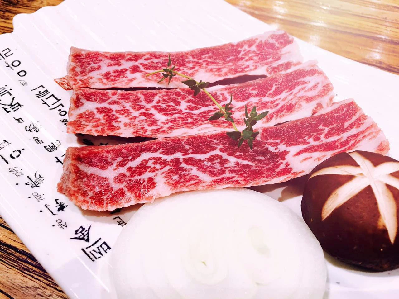 太吉炭火烤肉加盟