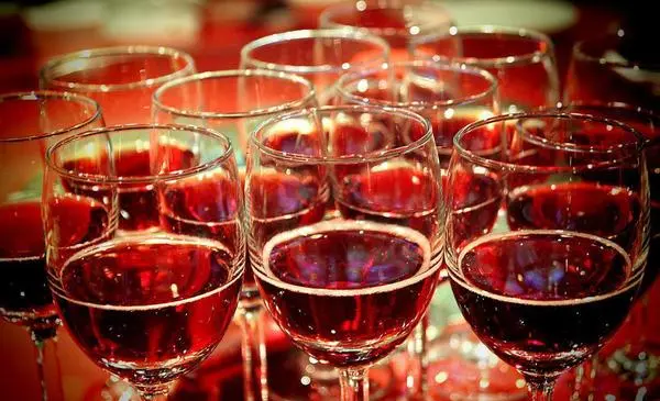 烙克葡萄酒加盟流程 烙克葡萄酒加盟流程