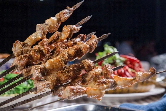 忆80铁饭盒烤肉加盟优势 忆80铁饭盒烤肉加盟优势