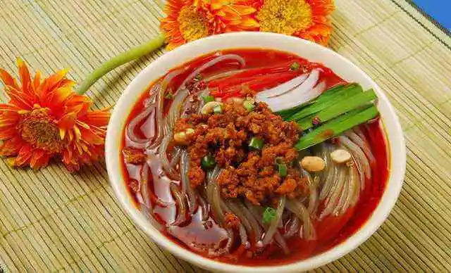 川天椒麻辣烫加盟优势