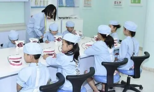 麦鲁小城加盟条件 麦鲁小城加盟条件
