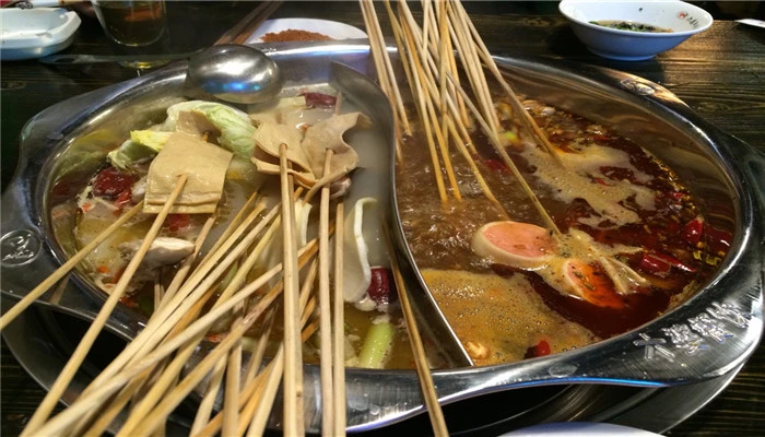 六婆串串香加盟 六婆串串香加盟
