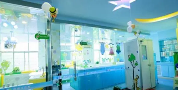 爱多多婴儿游泳馆加盟 爱多多婴儿游泳馆加盟