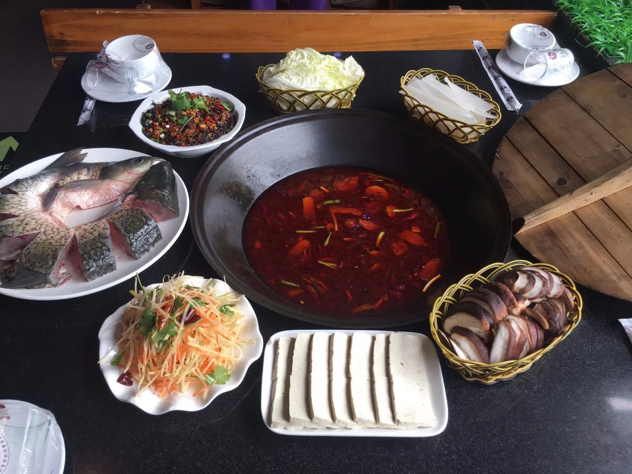 好巴适·龙门阵串串香加盟