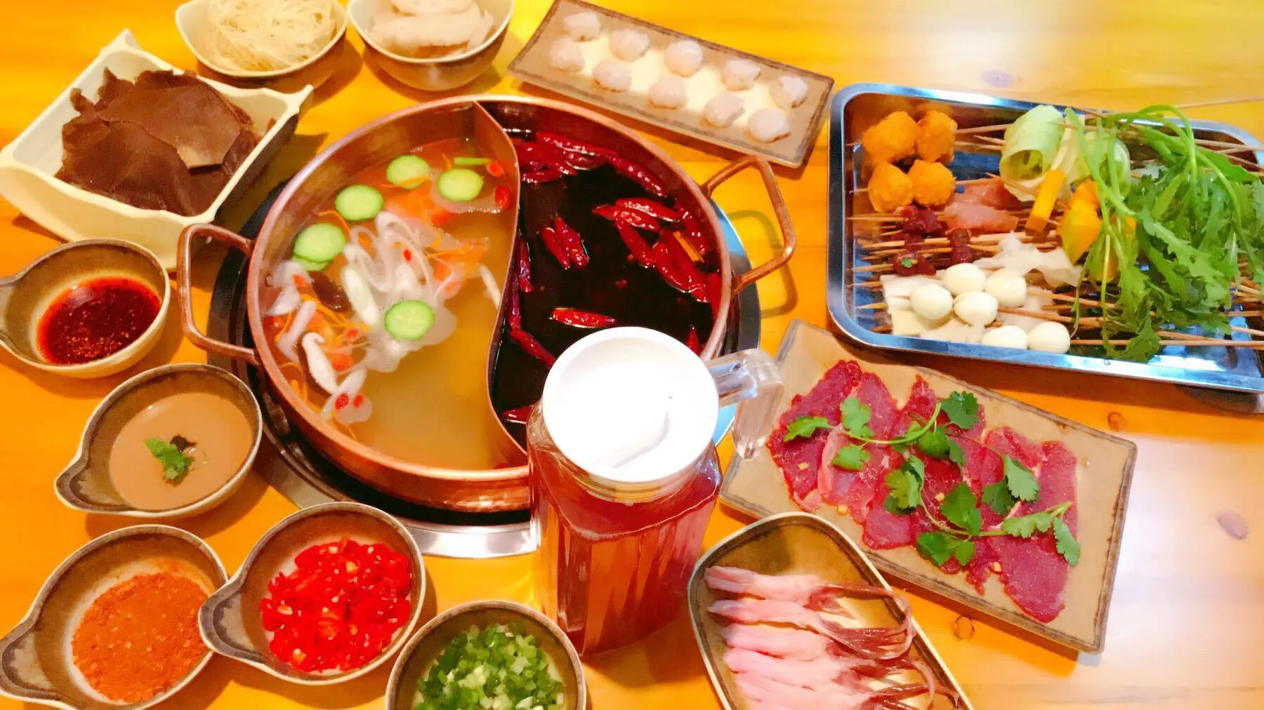 强子小院串串香火锅加盟
