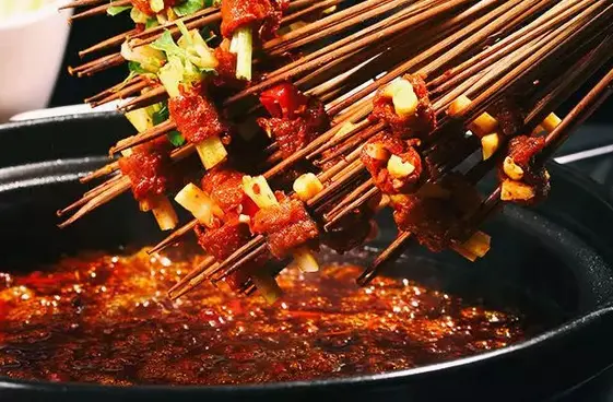 狼外婆卤锅串串加盟条件 狼外婆卤锅串串加盟条件