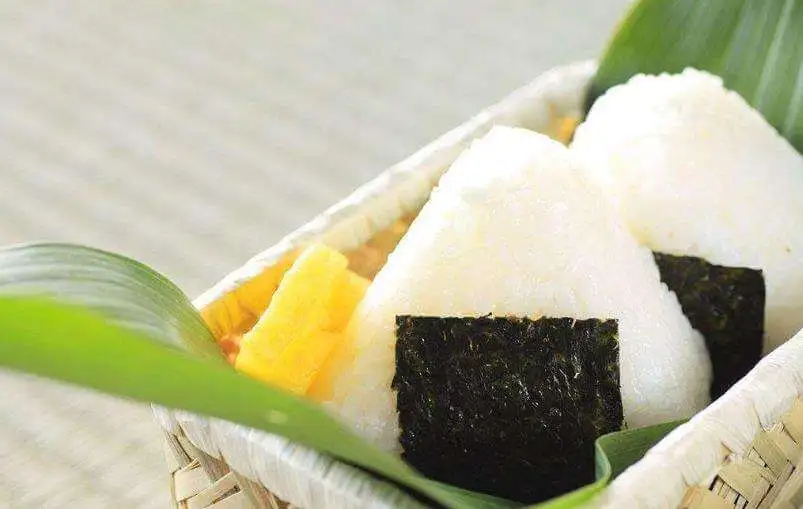 三角君海苔饭团加盟 三角君海苔饭团加盟